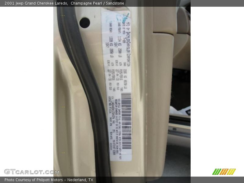 Champagne Pearl / Sandstone 2001 Jeep Grand Cherokee Laredo
