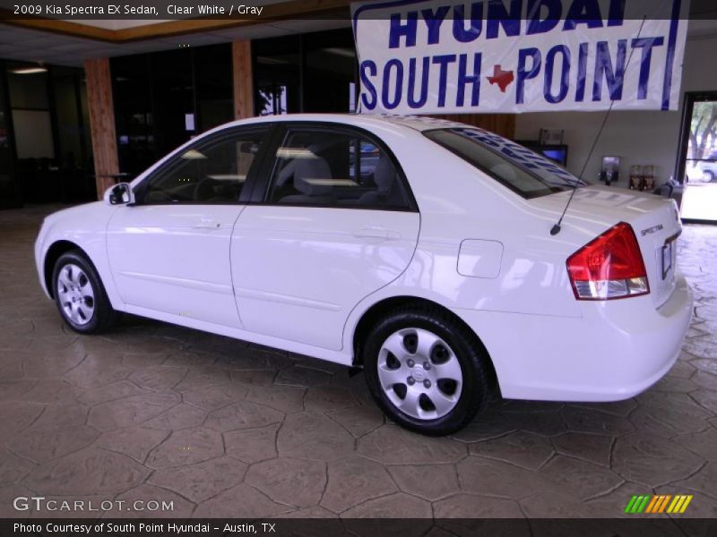 Clear White / Gray 2009 Kia Spectra EX Sedan