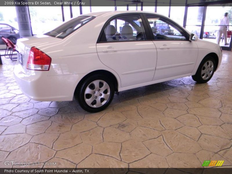 Clear White / Gray 2009 Kia Spectra EX Sedan