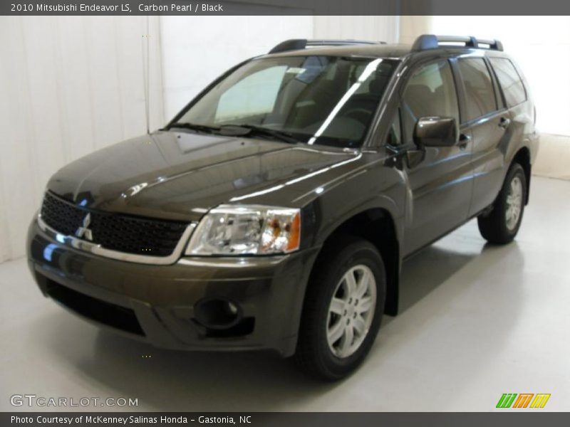 Carbon Pearl / Black 2010 Mitsubishi Endeavor LS