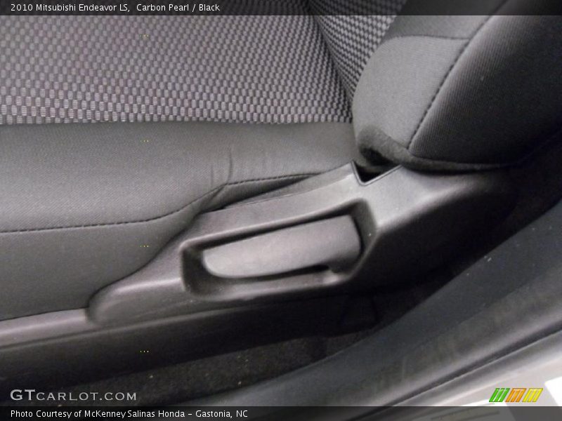Carbon Pearl / Black 2010 Mitsubishi Endeavor LS