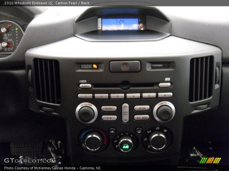 Carbon Pearl / Black 2010 Mitsubishi Endeavor LS