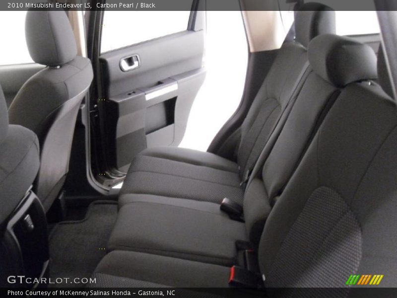 Carbon Pearl / Black 2010 Mitsubishi Endeavor LS