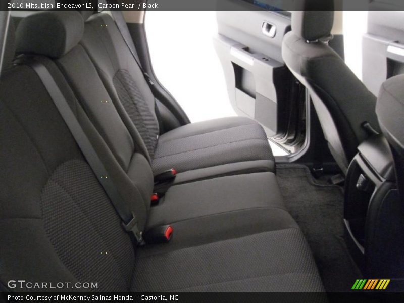 Carbon Pearl / Black 2010 Mitsubishi Endeavor LS