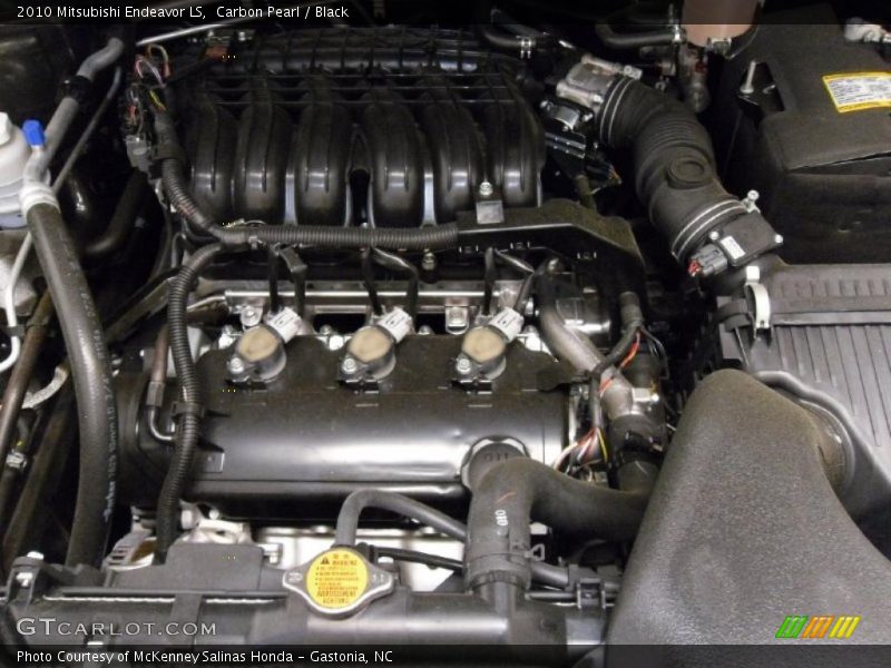 Carbon Pearl / Black 2010 Mitsubishi Endeavor LS
