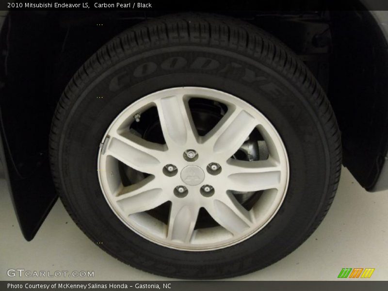 Carbon Pearl / Black 2010 Mitsubishi Endeavor LS