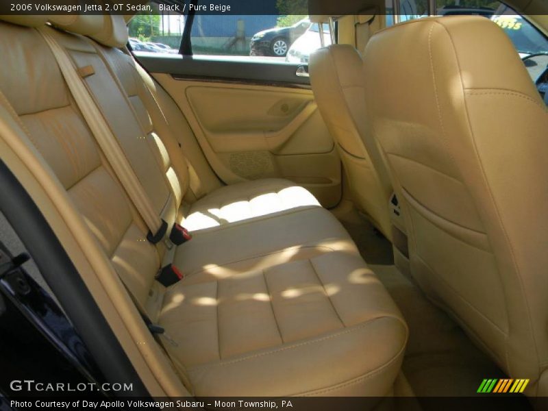 Black / Pure Beige 2006 Volkswagen Jetta 2.0T Sedan