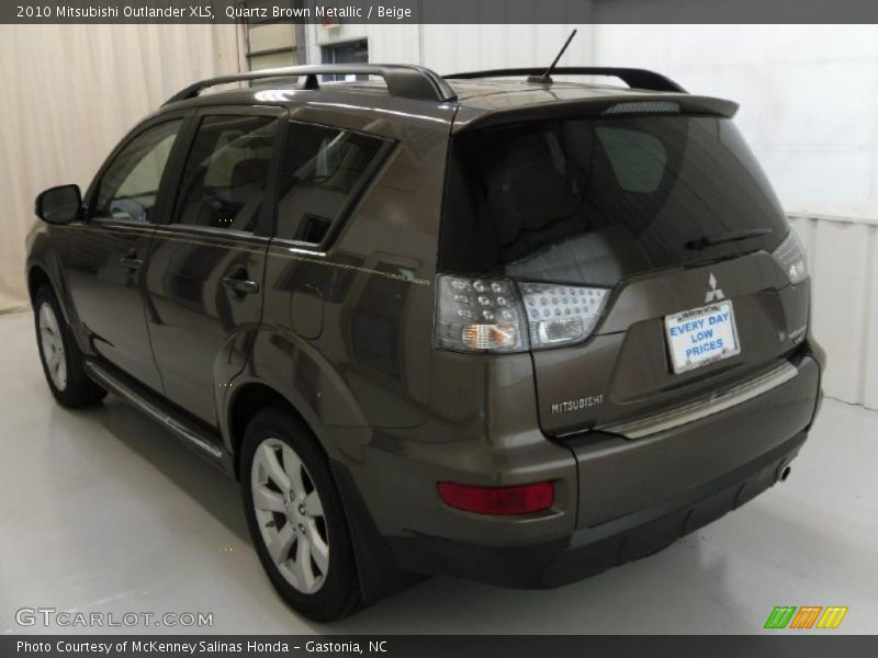 Quartz Brown Metallic / Beige 2010 Mitsubishi Outlander XLS