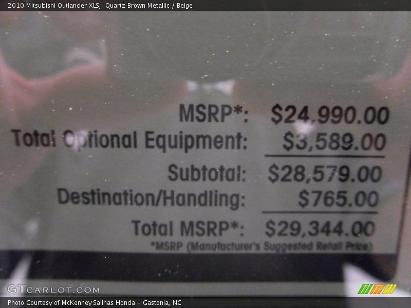 Quartz Brown Metallic / Beige 2010 Mitsubishi Outlander XLS