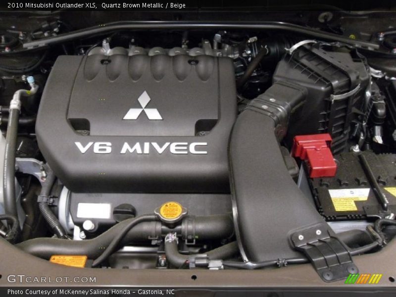 Quartz Brown Metallic / Beige 2010 Mitsubishi Outlander XLS