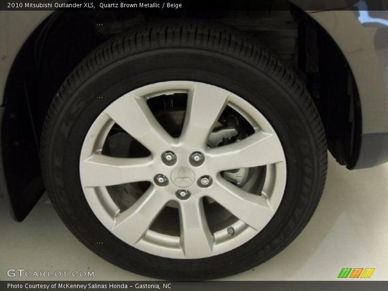 Quartz Brown Metallic / Beige 2010 Mitsubishi Outlander XLS