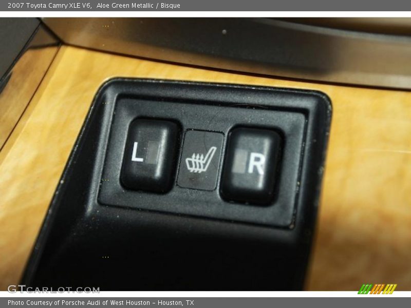 Aloe Green Metallic / Bisque 2007 Toyota Camry XLE V6