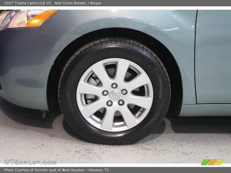 Aloe Green Metallic / Bisque 2007 Toyota Camry XLE V6