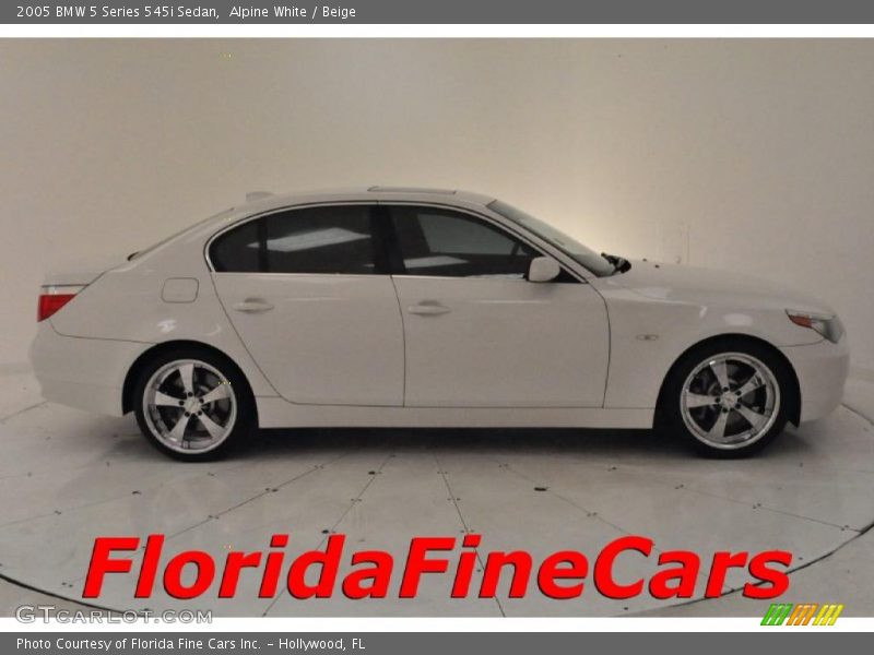 Alpine White / Beige 2005 BMW 5 Series 545i Sedan