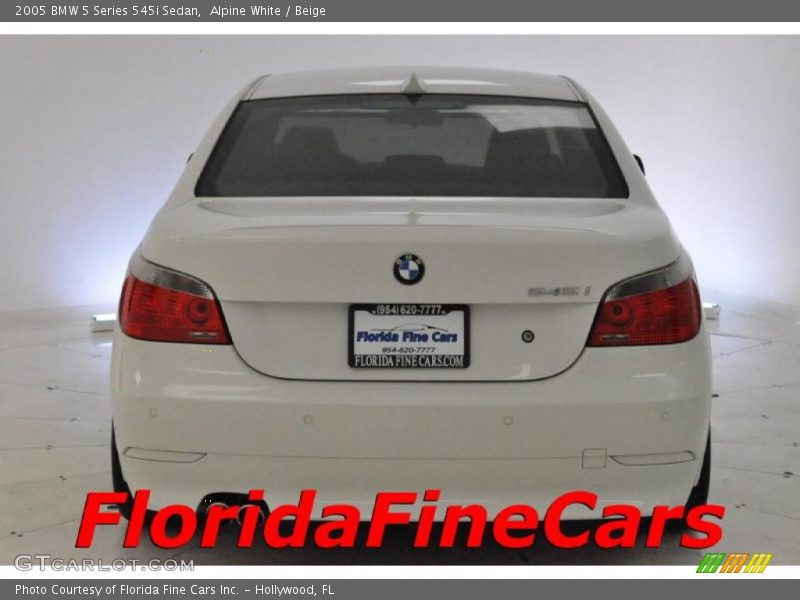 Alpine White / Beige 2005 BMW 5 Series 545i Sedan
