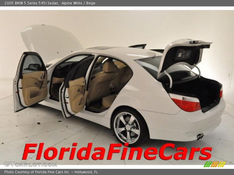 Alpine White / Beige 2005 BMW 5 Series 545i Sedan