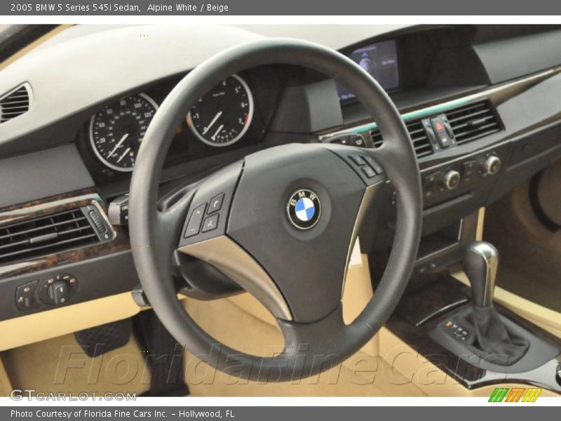 Alpine White / Beige 2005 BMW 5 Series 545i Sedan