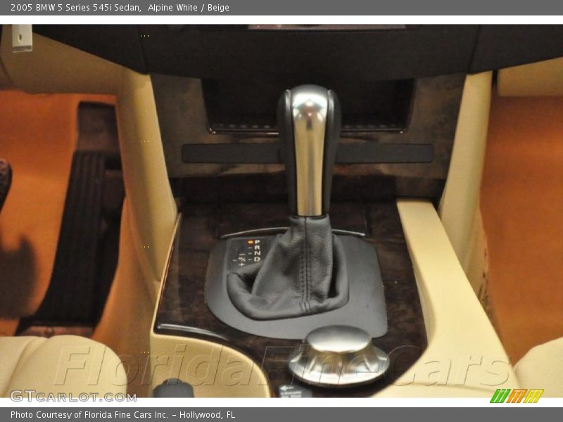 Alpine White / Beige 2005 BMW 5 Series 545i Sedan