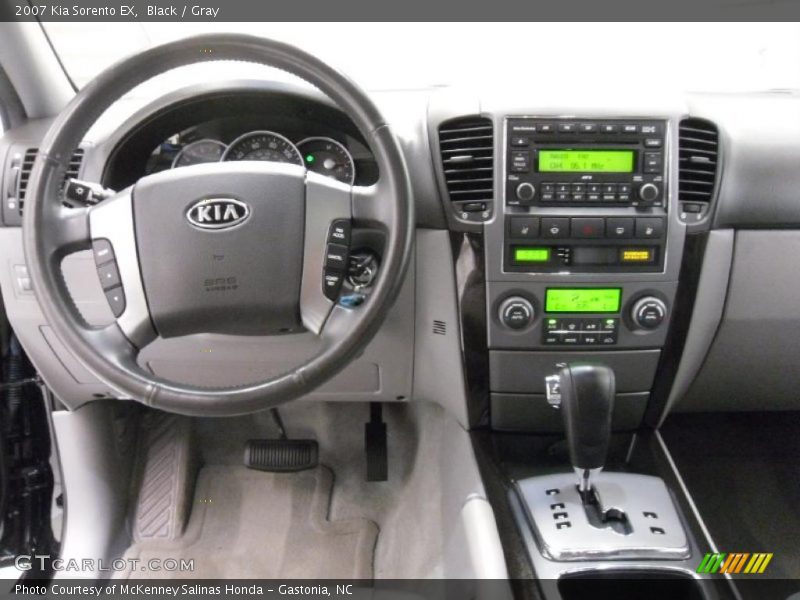 Black / Gray 2007 Kia Sorento EX