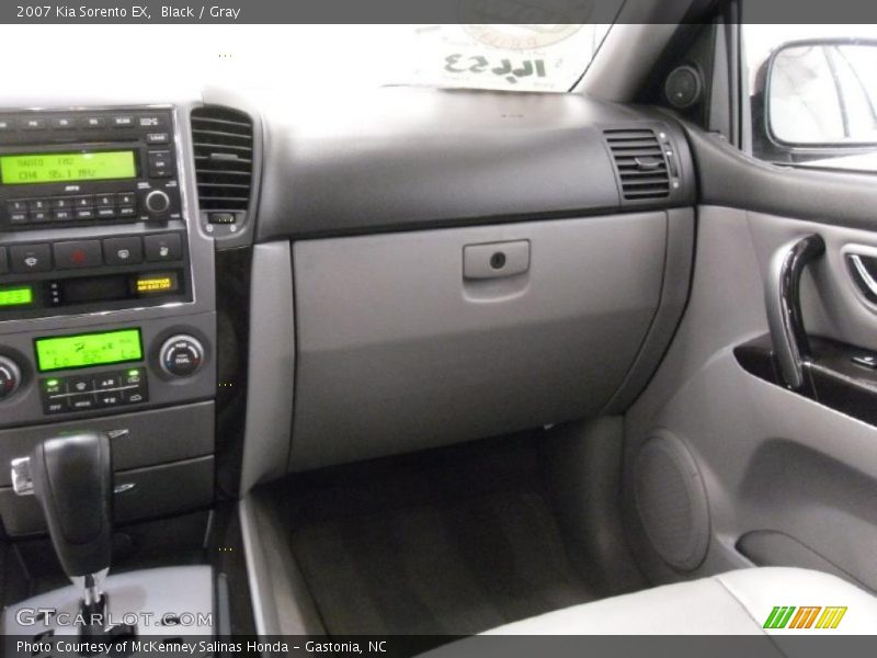 Black / Gray 2007 Kia Sorento EX