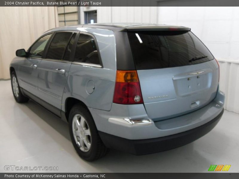 Butane Blue Pearl / Light Taupe 2004 Chrysler Pacifica