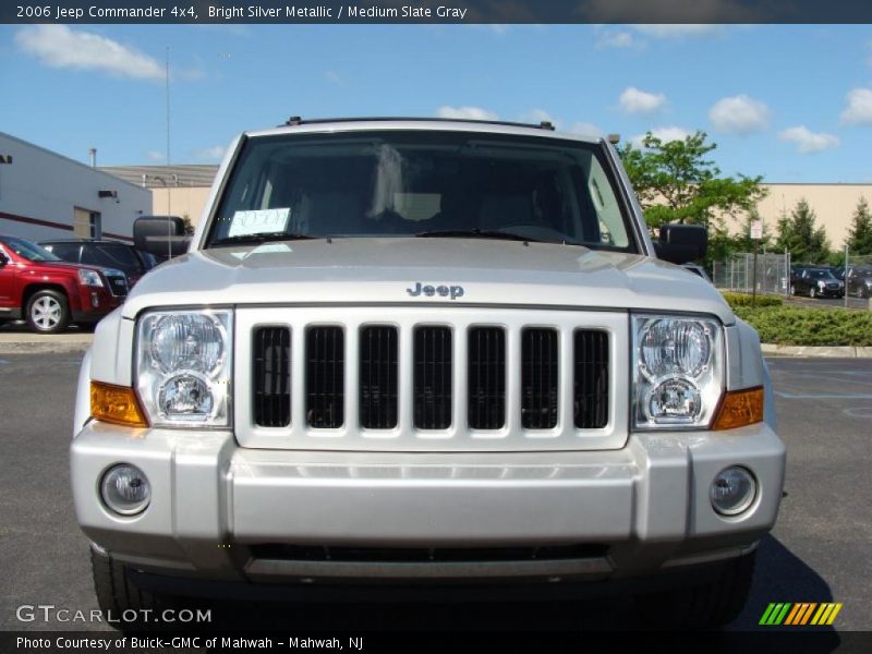 Bright Silver Metallic / Medium Slate Gray 2006 Jeep Commander 4x4