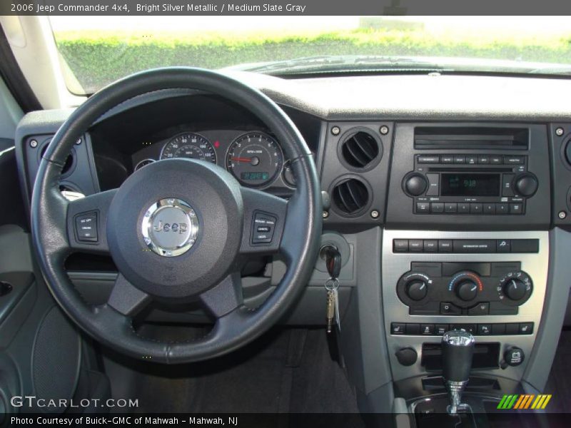 Bright Silver Metallic / Medium Slate Gray 2006 Jeep Commander 4x4