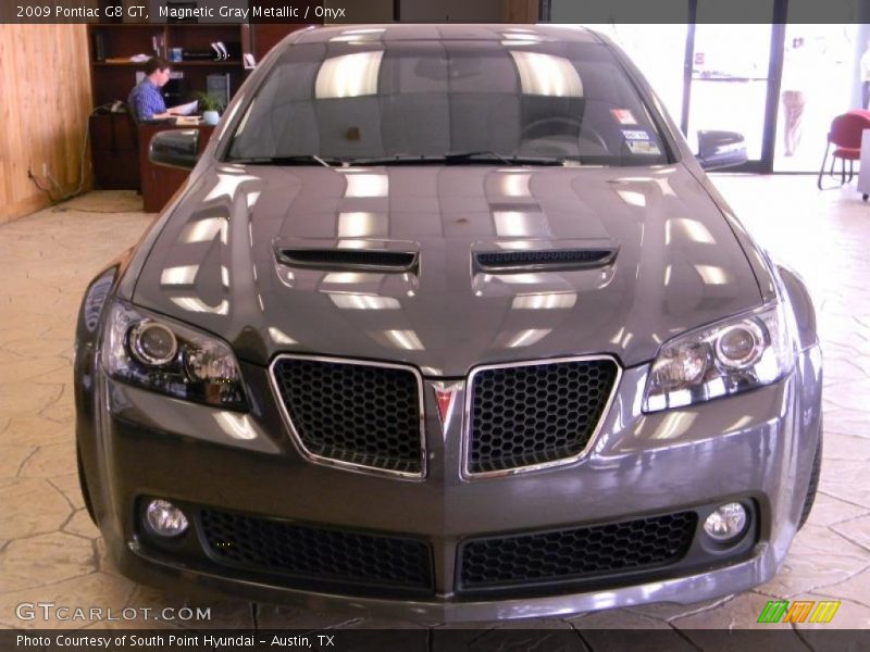 Magnetic Gray Metallic / Onyx 2009 Pontiac G8 GT