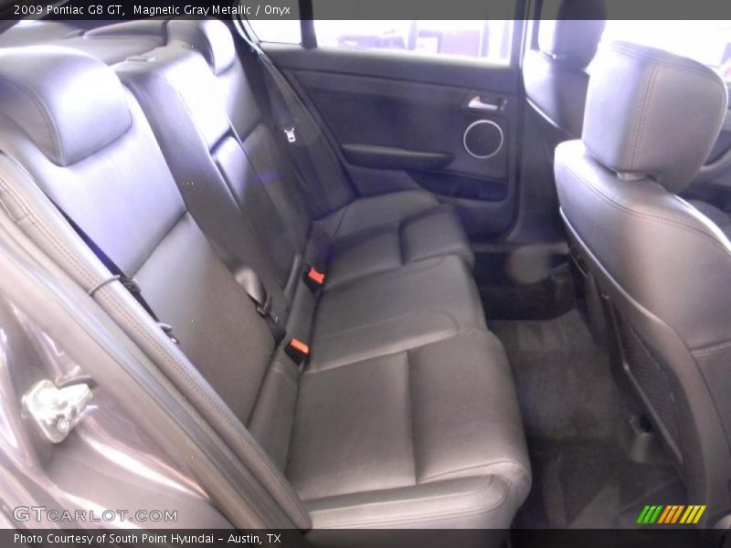 Magnetic Gray Metallic / Onyx 2009 Pontiac G8 GT
