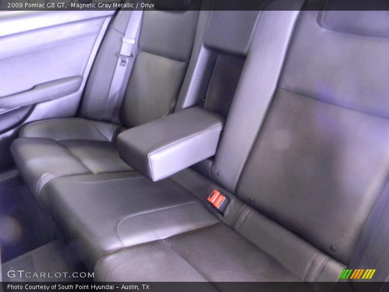 Magnetic Gray Metallic / Onyx 2009 Pontiac G8 GT