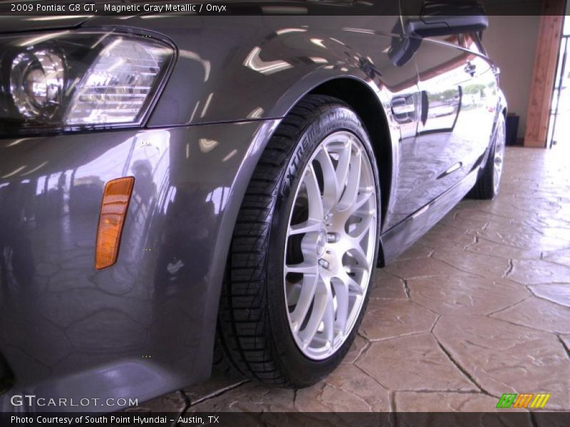 Magnetic Gray Metallic / Onyx 2009 Pontiac G8 GT