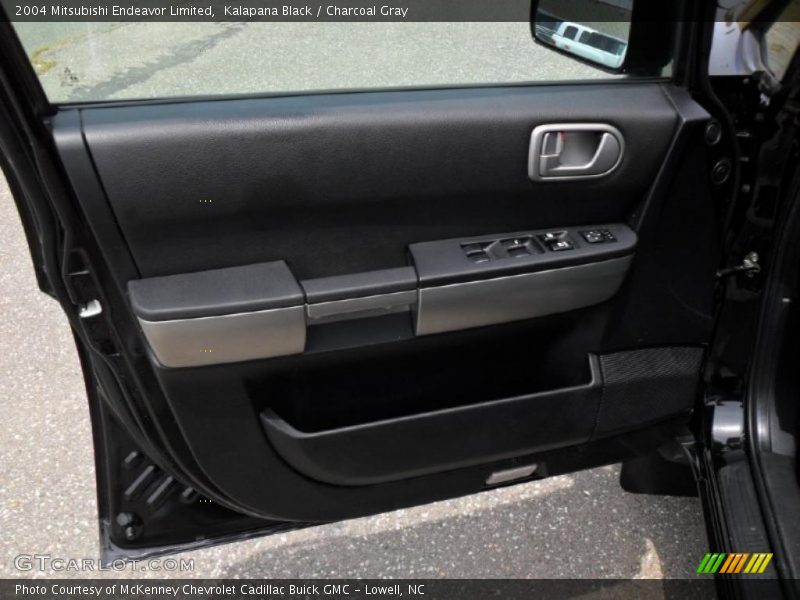 Kalapana Black / Charcoal Gray 2004 Mitsubishi Endeavor Limited