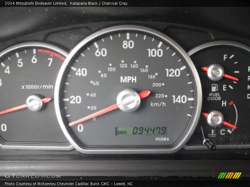 Kalapana Black / Charcoal Gray 2004 Mitsubishi Endeavor Limited