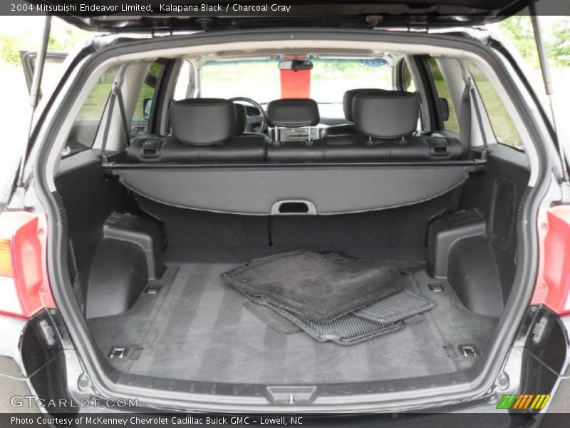 Kalapana Black / Charcoal Gray 2004 Mitsubishi Endeavor Limited