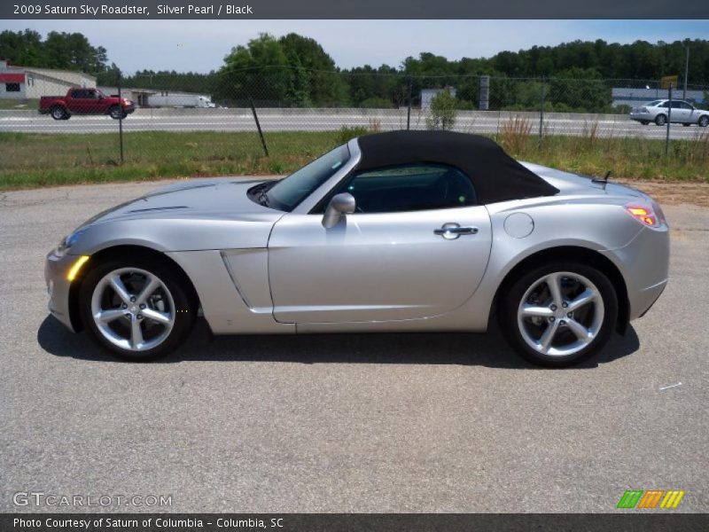 Silver Pearl / Black 2009 Saturn Sky Roadster