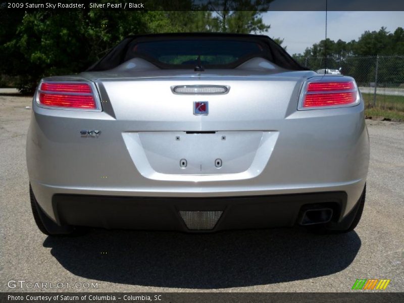 Silver Pearl / Black 2009 Saturn Sky Roadster