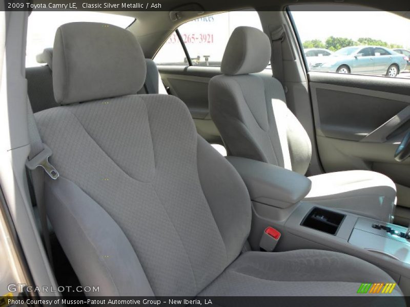 Classic Silver Metallic / Ash 2009 Toyota Camry LE