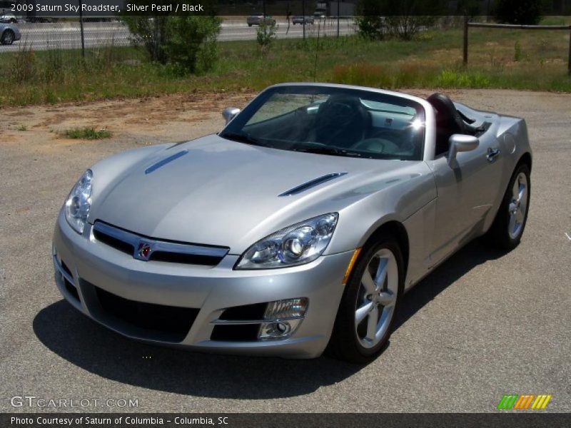 Silver Pearl / Black 2009 Saturn Sky Roadster