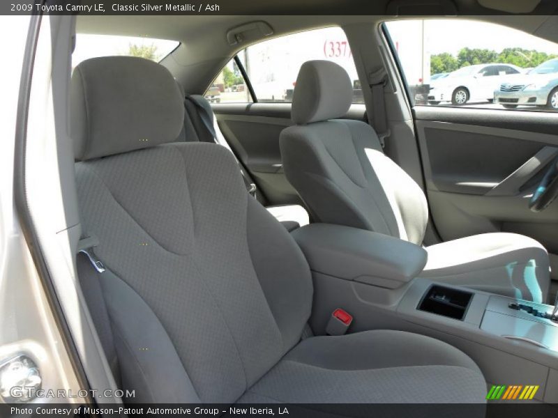 Classic Silver Metallic / Ash 2009 Toyota Camry LE