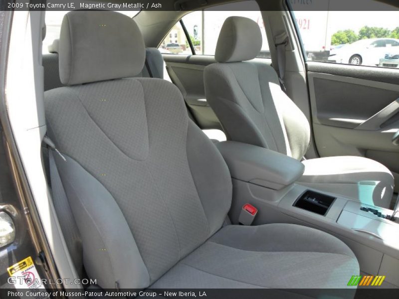 Magnetic Gray Metallic / Ash 2009 Toyota Camry LE