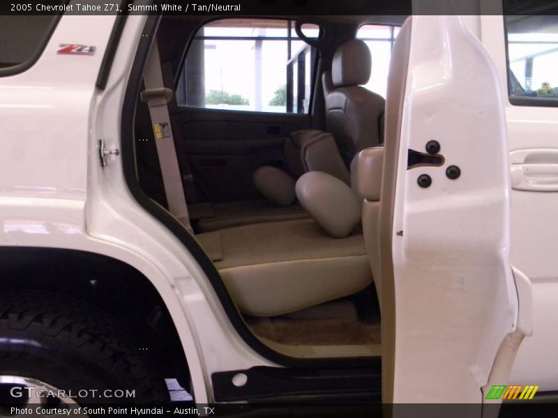 Summit White / Tan/Neutral 2005 Chevrolet Tahoe Z71