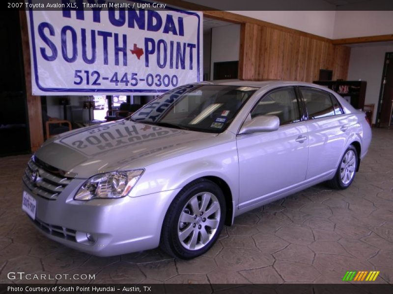 Titanium Metallic / Light Gray 2007 Toyota Avalon XLS