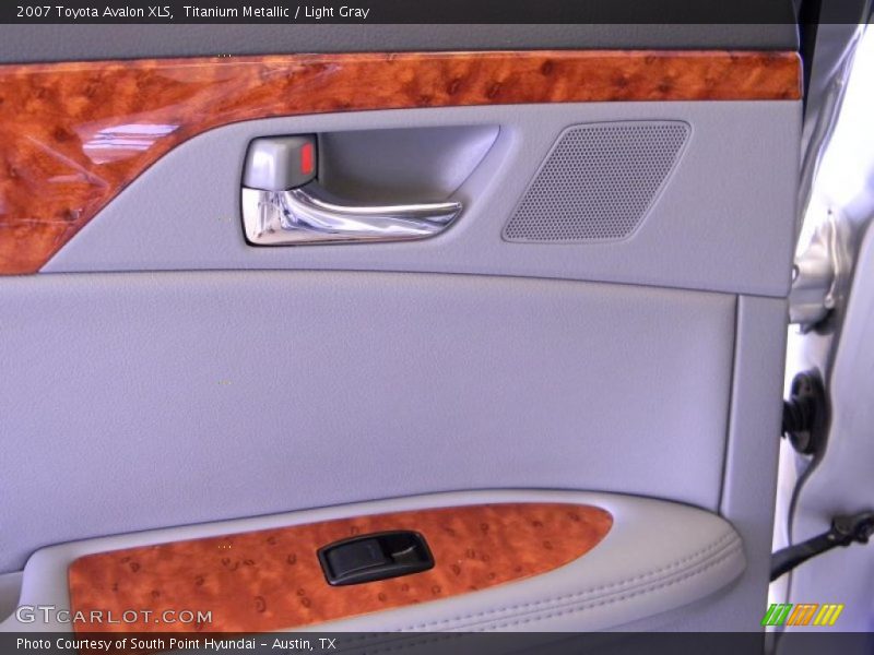 Titanium Metallic / Light Gray 2007 Toyota Avalon XLS
