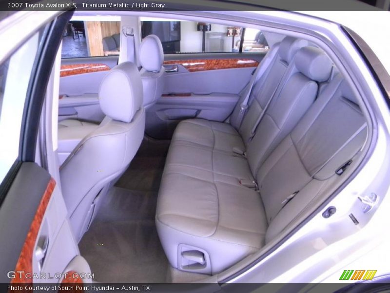 Titanium Metallic / Light Gray 2007 Toyota Avalon XLS
