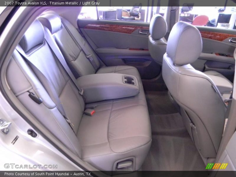 Titanium Metallic / Light Gray 2007 Toyota Avalon XLS