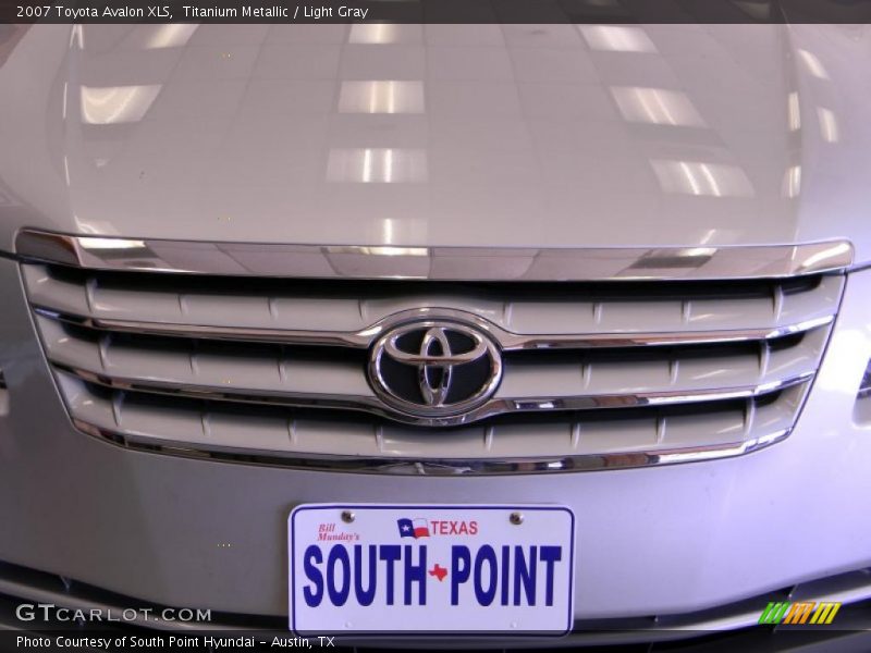 Titanium Metallic / Light Gray 2007 Toyota Avalon XLS