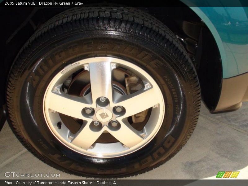 Dragon Fly Green / Gray 2005 Saturn VUE