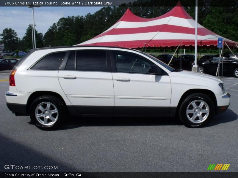 Stone White / Dark Slate Gray 2006 Chrysler Pacifica Touring