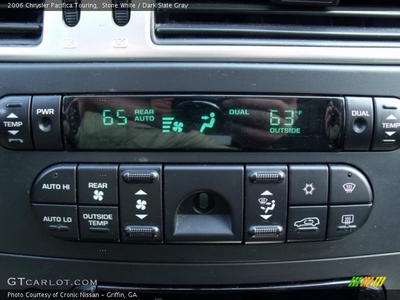 Stone White / Dark Slate Gray 2006 Chrysler Pacifica Touring