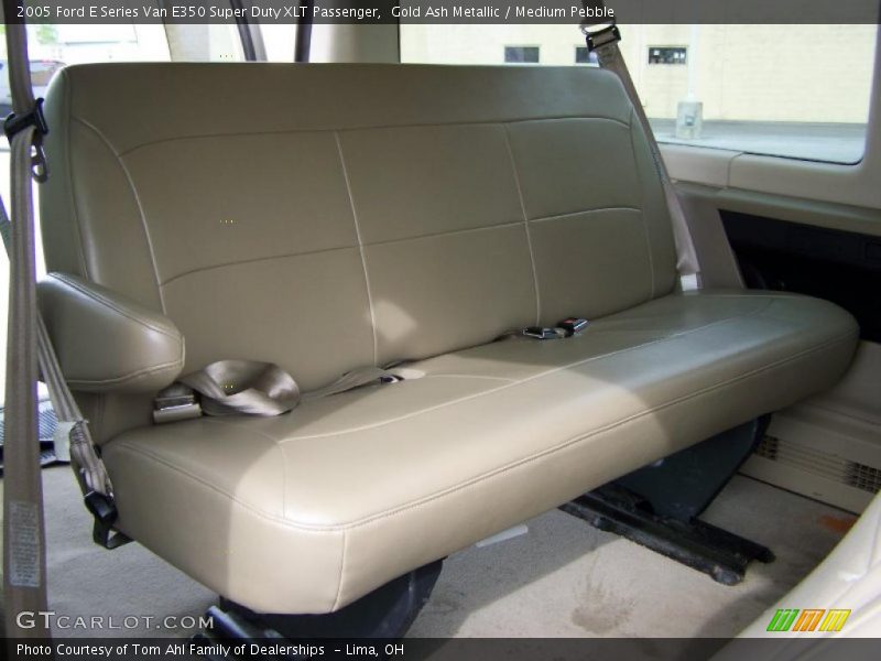 Gold Ash Metallic / Medium Pebble 2005 Ford E Series Van E350 Super Duty XLT Passenger